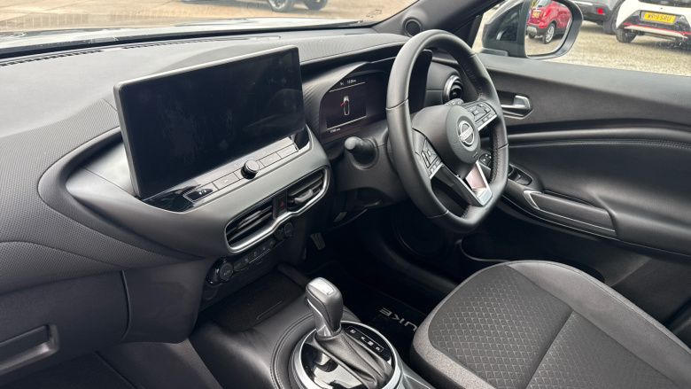 Nissan Juke 1.6 Hybrid N-Connecta 5dr Auto Hybrid Hatchback